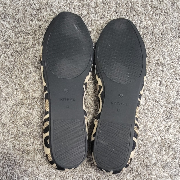 EUC Rothys Desert Cat Squares - Picture 2 of 2